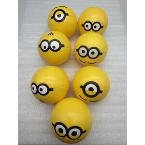EMPTY Despicable Me 2 Minion McDonald’s Prize Balls Toys 3” *NO FIGURES* read